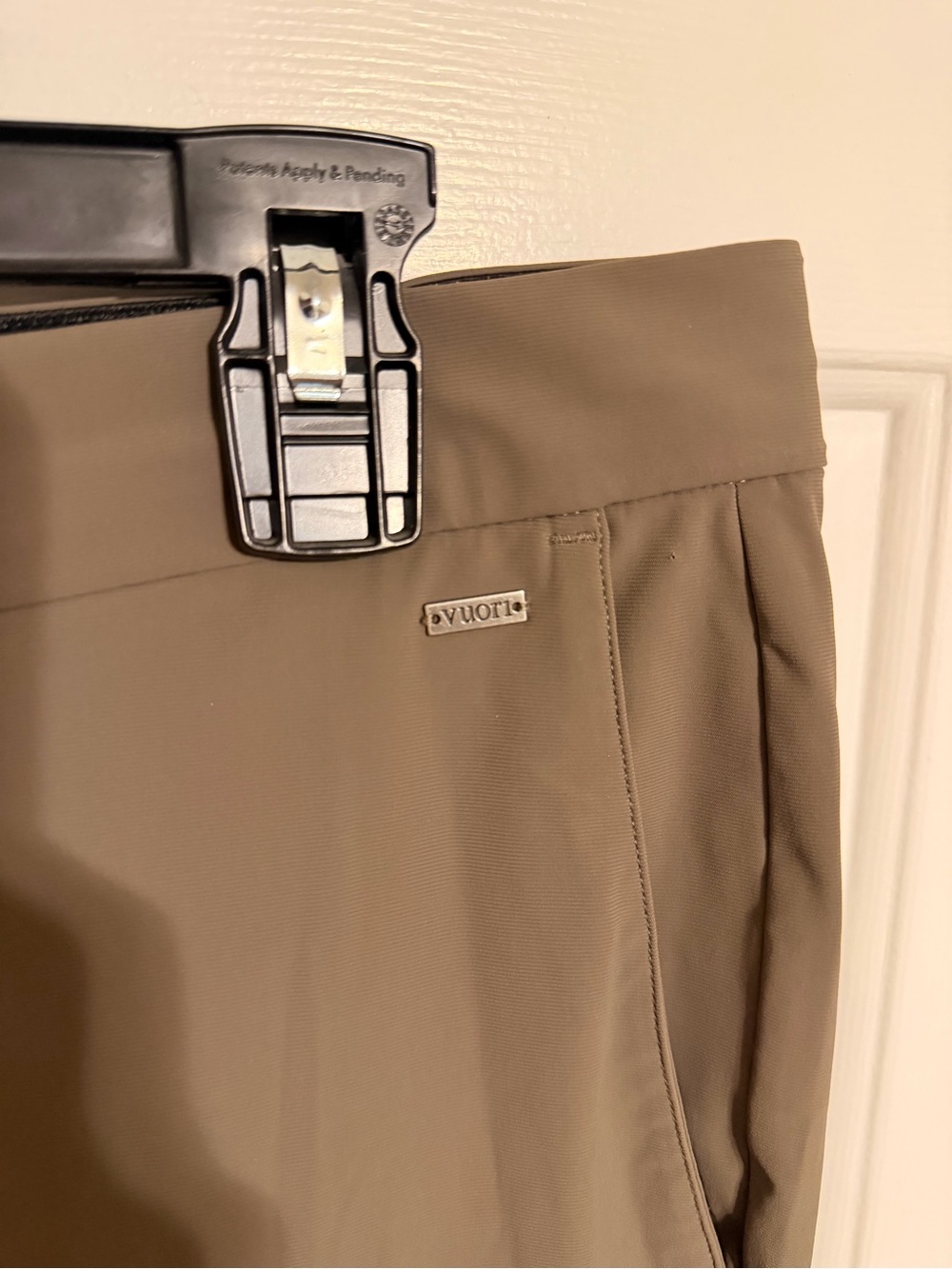 Vuori Men's Fleet Chino Pants - Picture 4 of 4